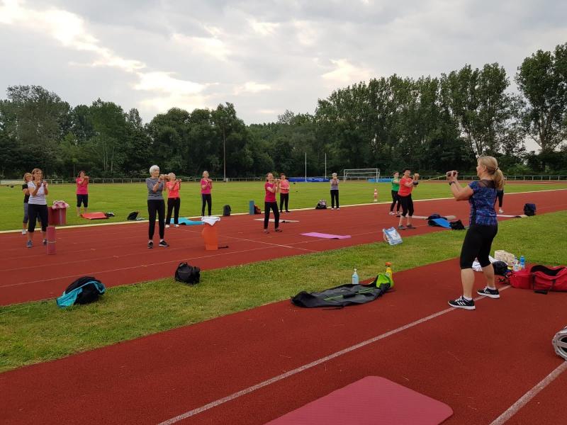 donnerstagvormittagimsportpark202006251183940610